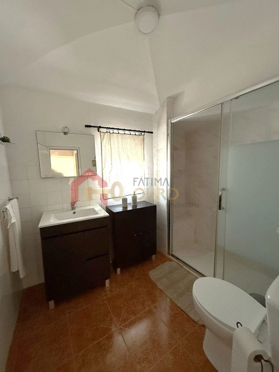 Quinta T3 para Venda em Assunção, Ajuda, Salvador e Santo Ildefonso Foto 16