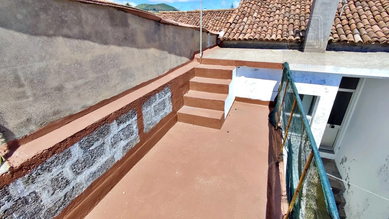 Moradia T3 para Venda em Arrifes Foto 50