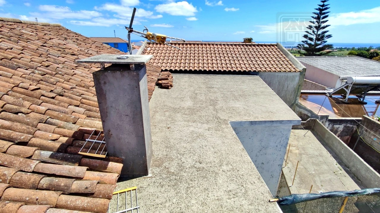 Moradia T3 para Venda em Arrifes Foto 51