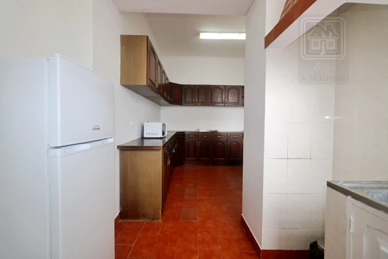 Moradia T3 para Venda em Arrifes Foto 40