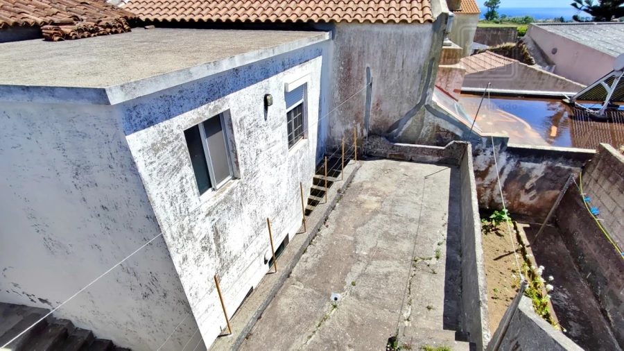 Moradia T3 para Venda em Arrifes Foto 46