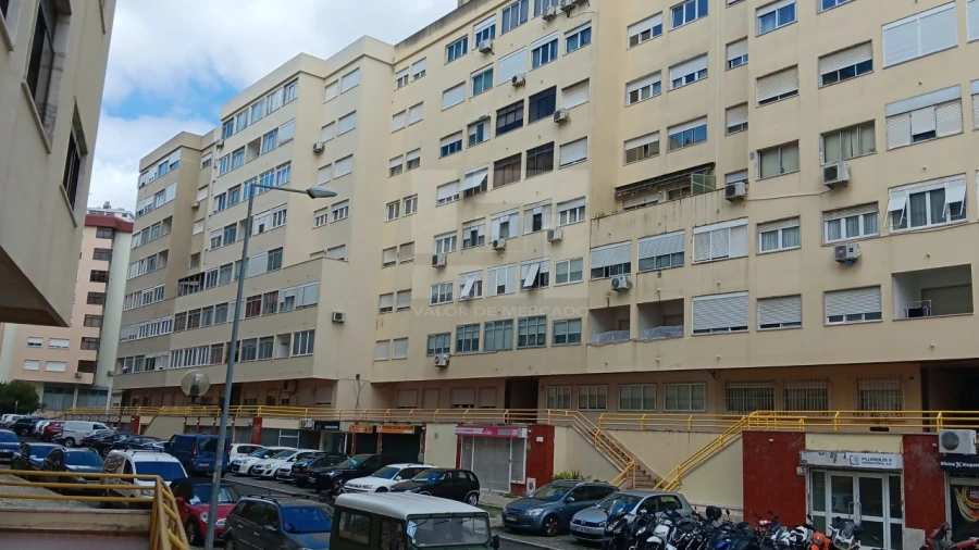 Loja para Venda em Benfica Foto 19