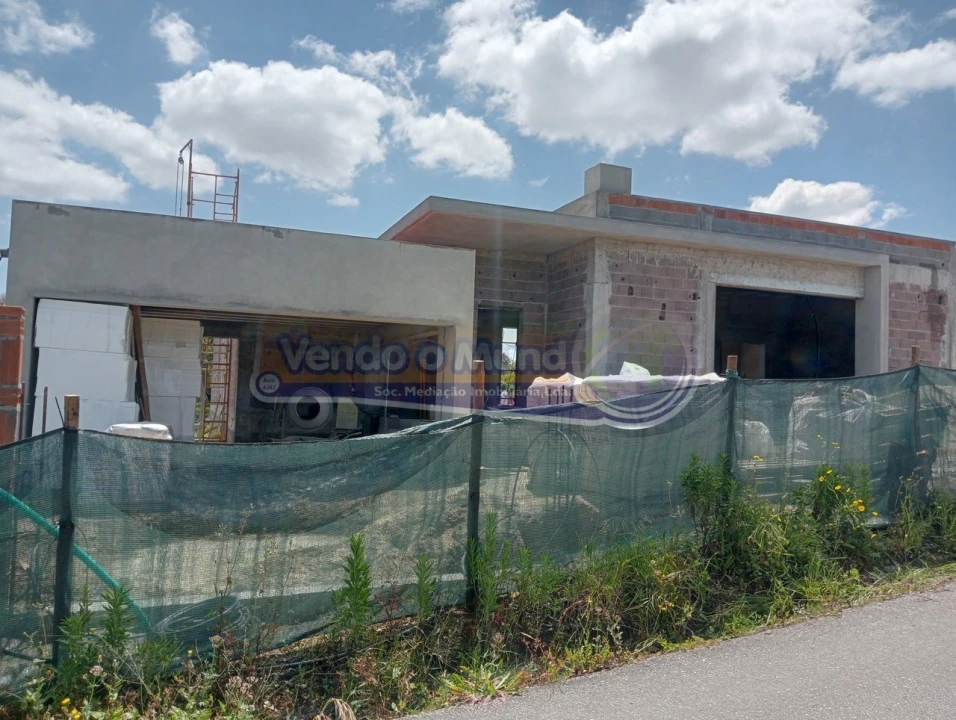 Moradia T3 para Venda em São Jose da Lamarosa Foto 11