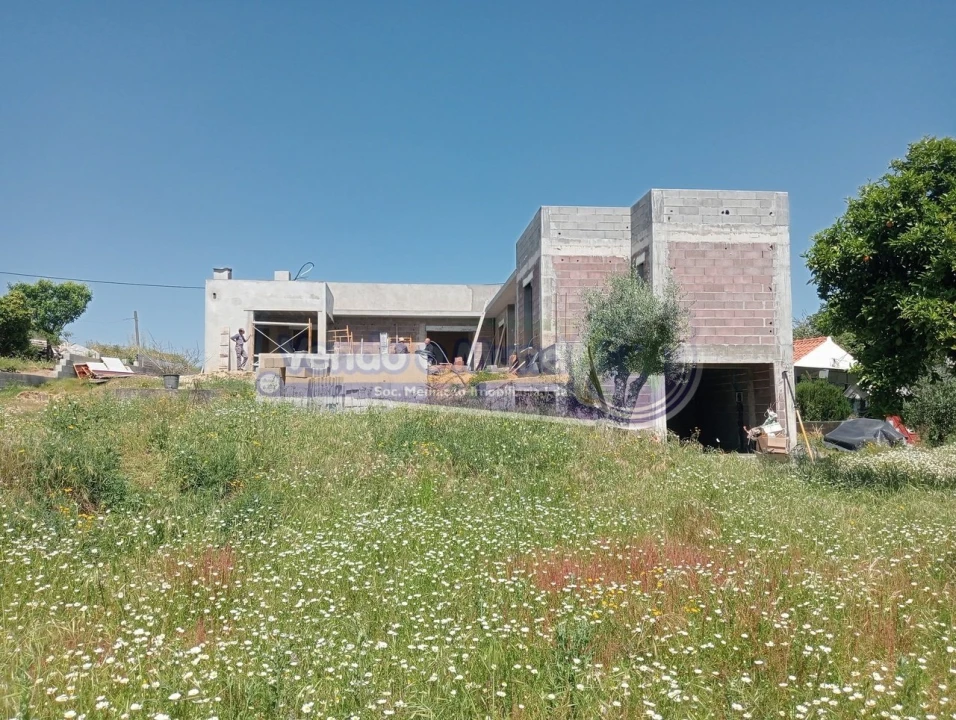 Moradia T3 para Venda em São Jose da Lamarosa Foto 1