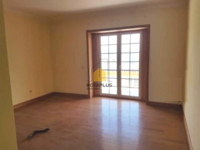 Moradia T5 para Venda em Esmoriz Foto 9