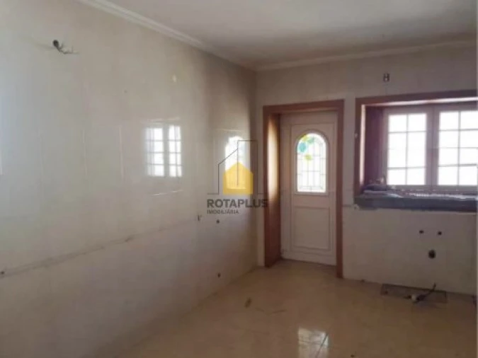 Moradia T5 para Venda em Esmoriz Foto 8