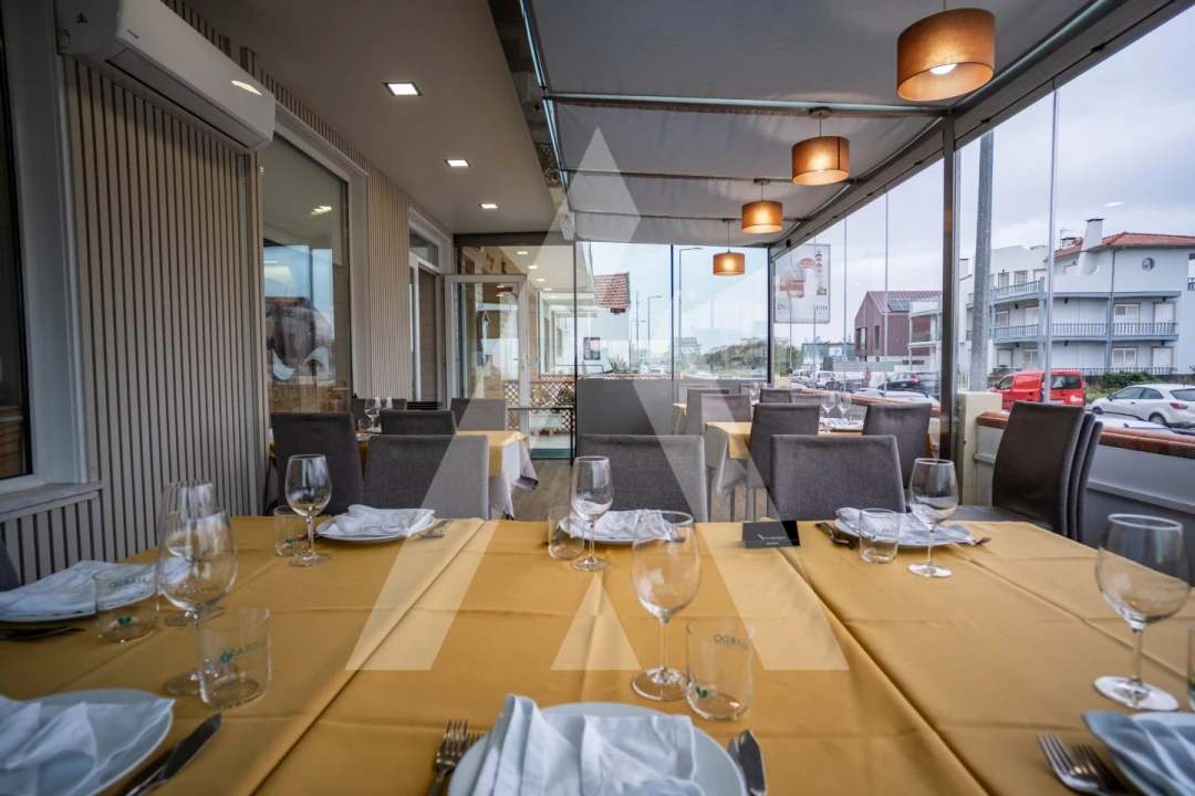 Negócio para Venda em Gafanha da Encarnação Foto 2