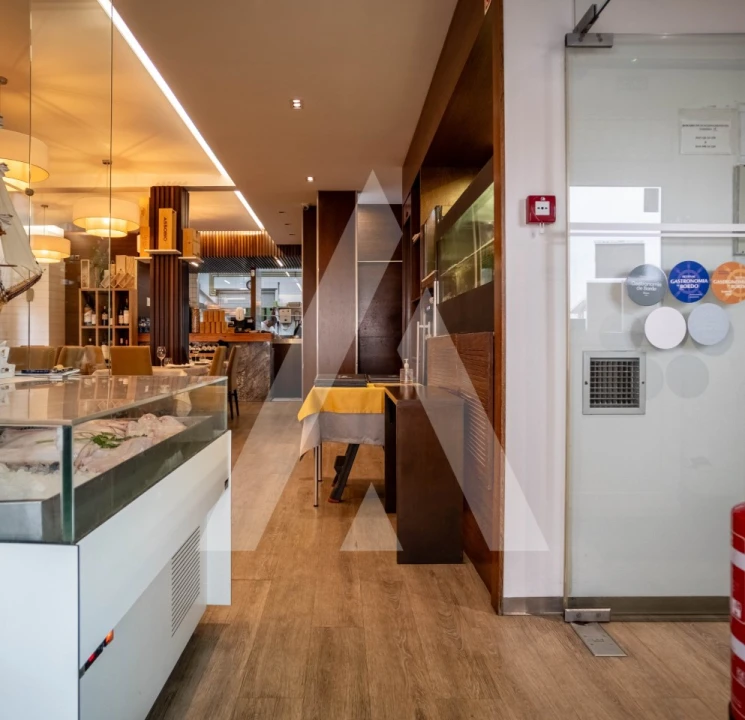 Negócio para Venda em Gafanha da Encarnação Foto 5