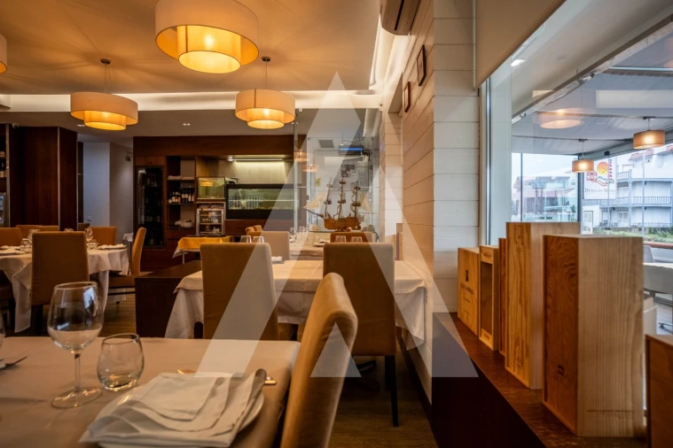 Negócio para Venda em Gafanha da Encarnação Foto 14