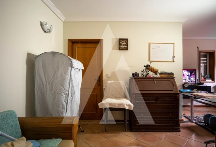 Negócio para Venda em Gafanha da Encarnação Foto 26