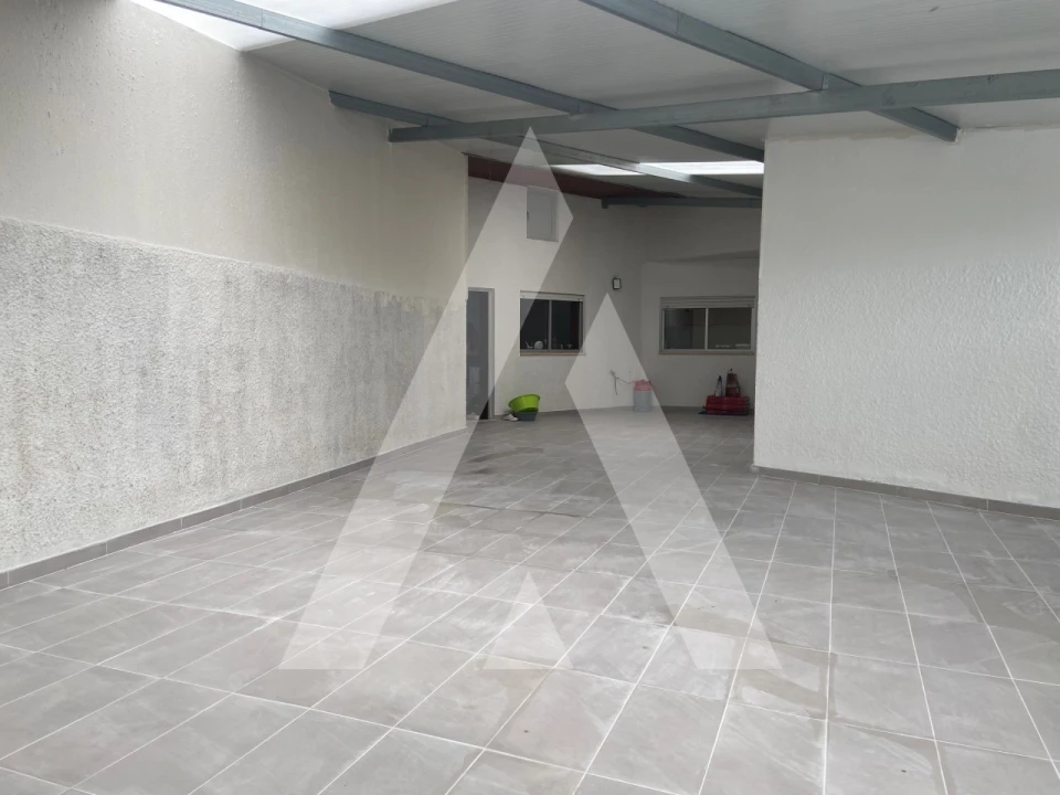 Apartamento T3 para Venda em Covões e Camarneira Foto 41