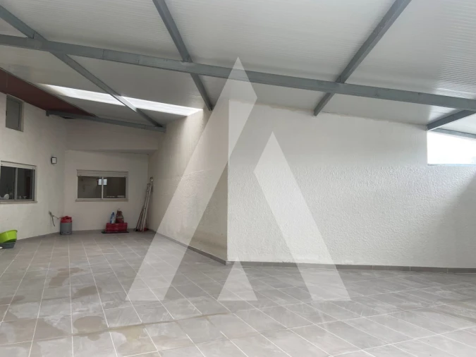 Apartamento T3 para Venda em Covões e Camarneira Foto 38