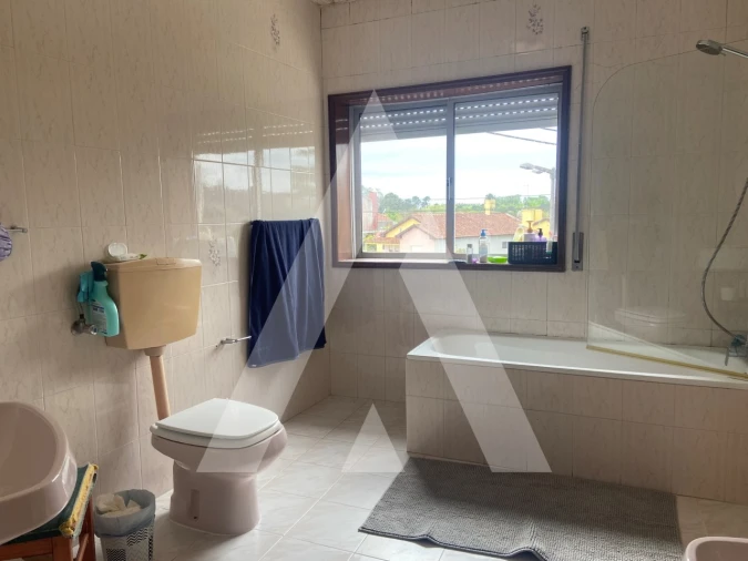 Apartamento T3 para Venda em Covões e Camarneira Foto 26