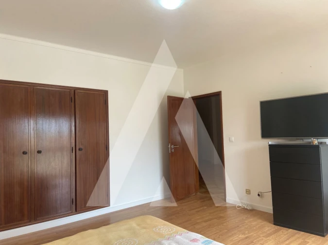 Apartamento T3 para Venda em Covões e Camarneira Foto 14