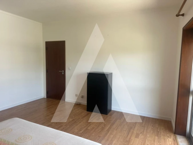 Apartamento T3 para Venda em Covões e Camarneira Foto 15