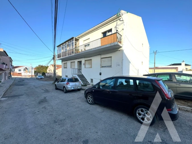 Prédio para Venda em Santa Iria de Azoia, São João da Talha e Bobadela Foto 7