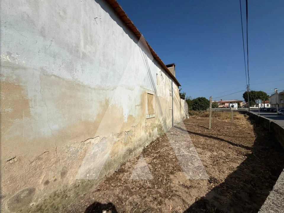 Moradia T2 para Venda em Aradas Foto 9