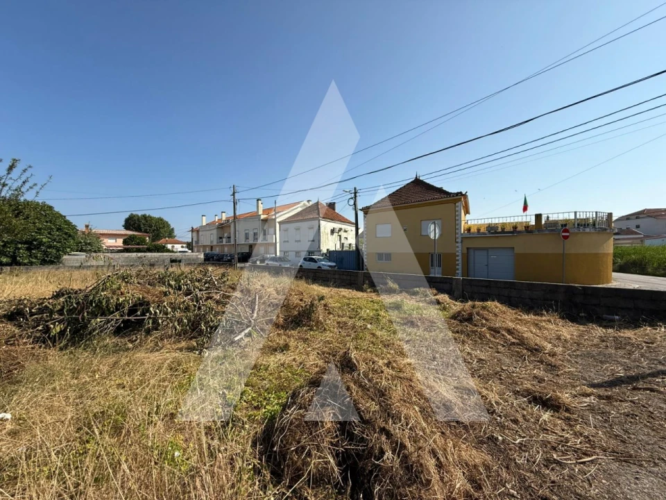 Moradia T2 para Venda em Aradas Foto 12