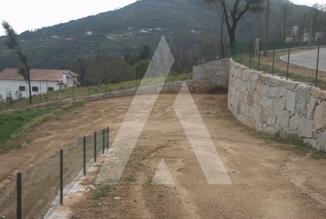 Terreno para Venda em Guardão Foto 3