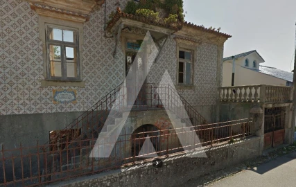 Moradia T9 para Venda em Eixo e Eirol