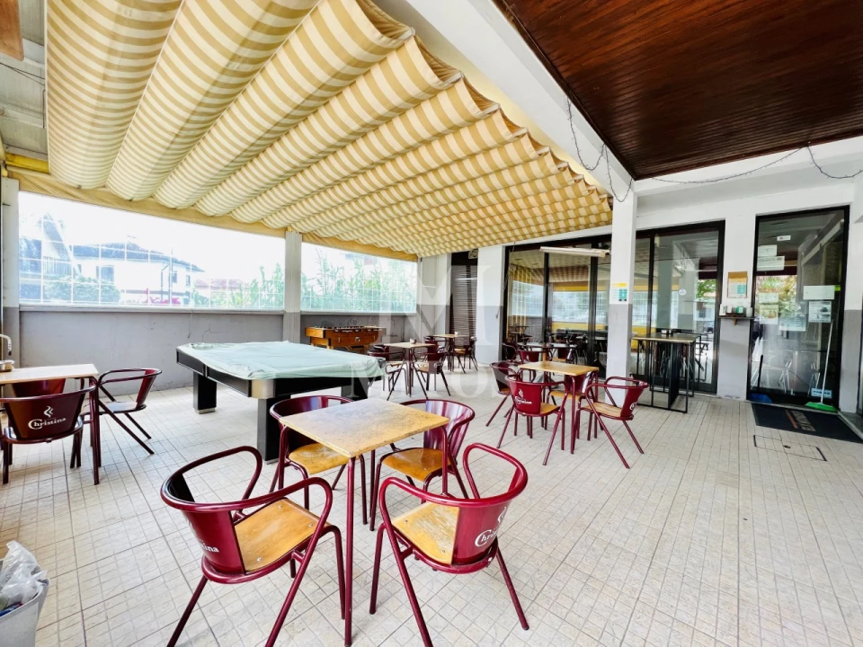 Negócio para Venda em Santa Marta de Portuzelo Foto 1