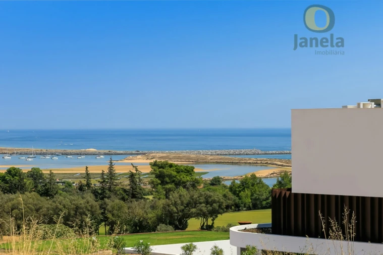 Terreno para Venda em Odiaxere Foto 5