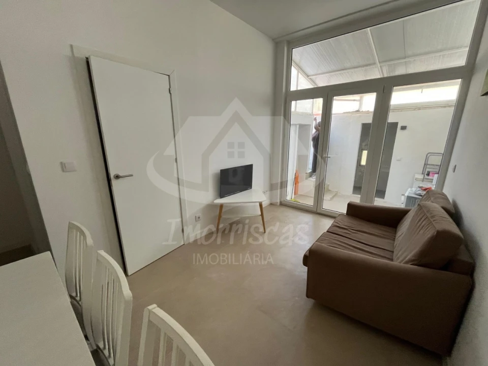 Apartamento T2 para Venda em Moscavide e Portela Foto 2