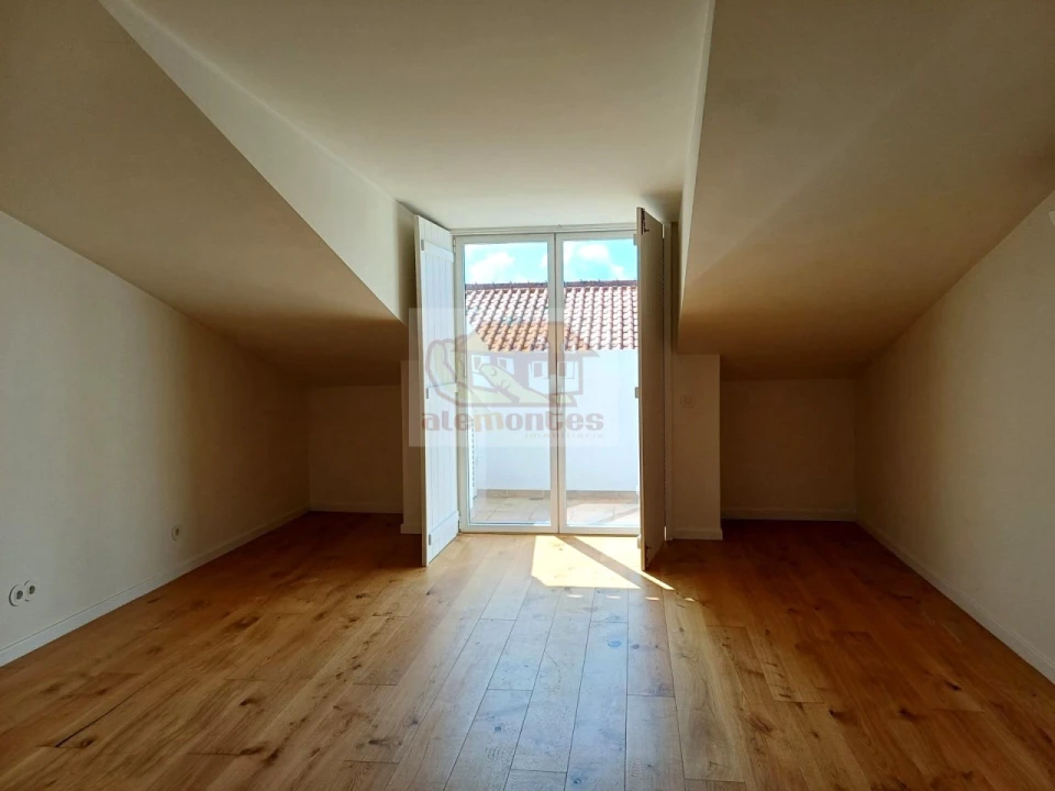 Moradia T3 para Venda em Grândola e Santa Margarida da Serra Foto 10