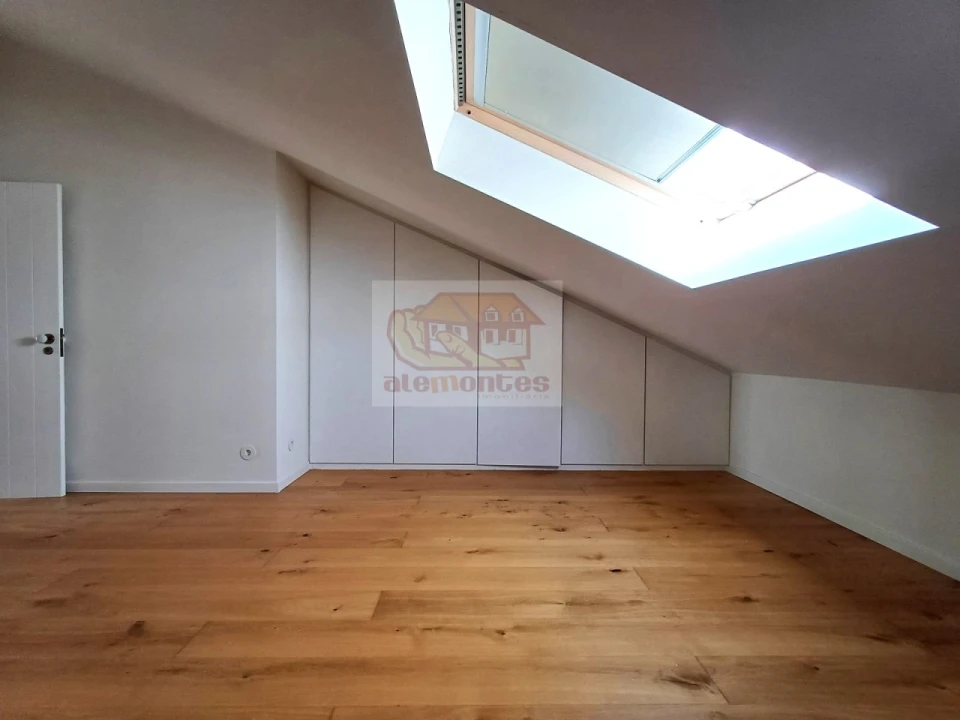 Moradia T3 para Venda em Grândola e Santa Margarida da Serra Foto 12