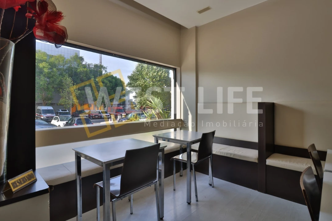 Loja para Venda em Alcabideche Foto 10