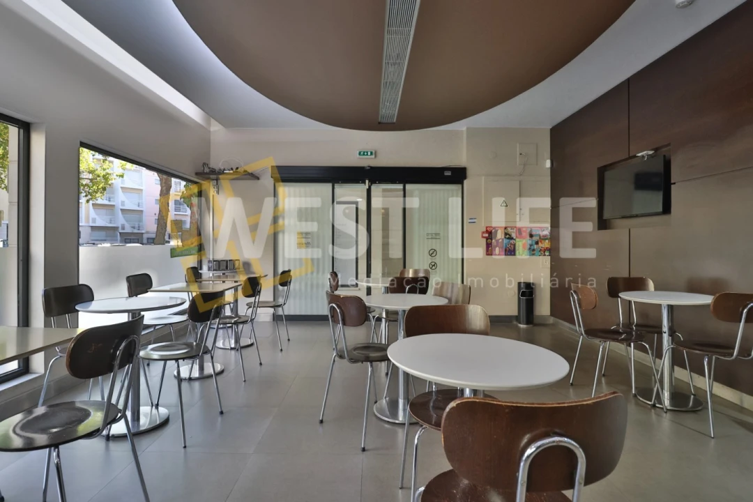 Loja para Venda em Alcabideche Foto 9