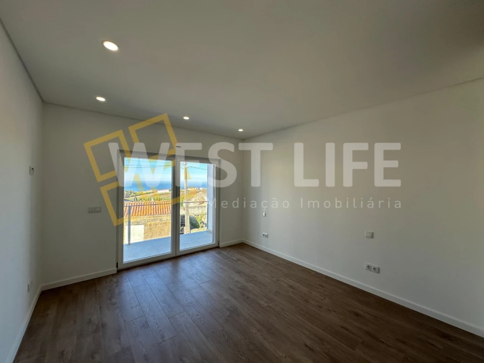 Moradia T4 para Venda em Lourinhã e Atalaia Foto 10