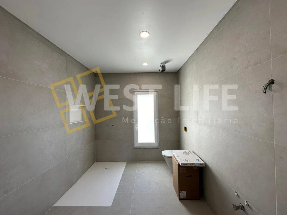 Moradia T4 para Venda em Lourinhã e Atalaia Foto 12