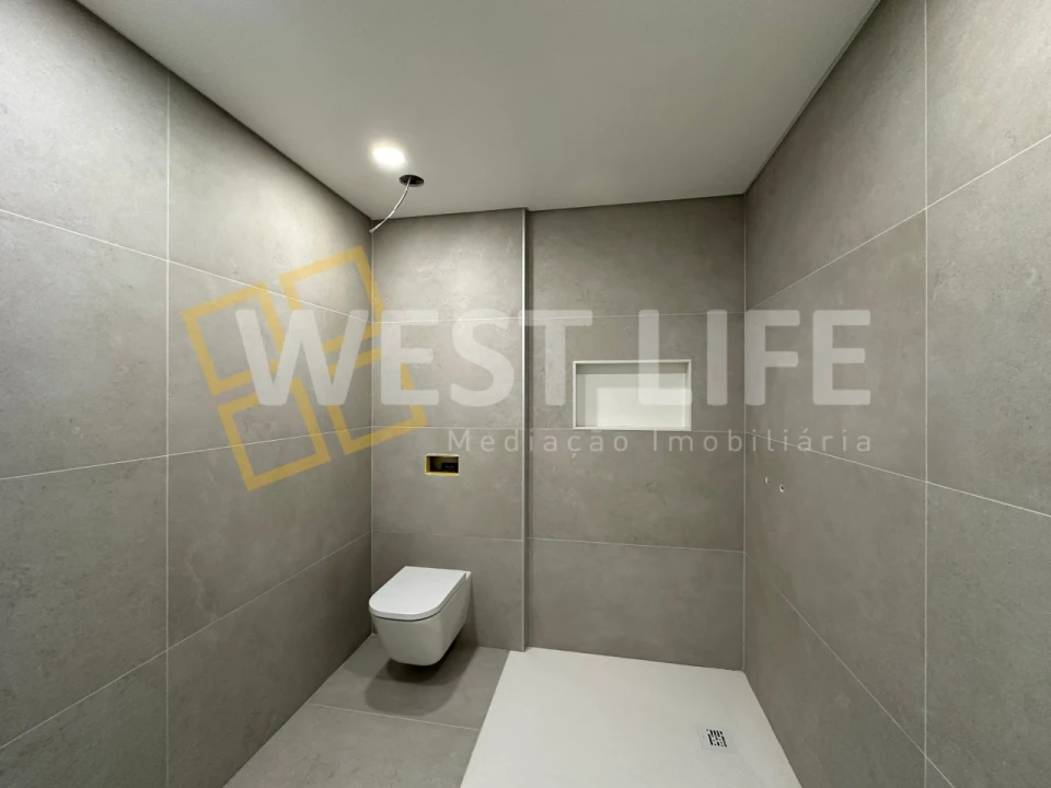 Moradia T4 para Venda em Lourinhã e Atalaia Foto 16