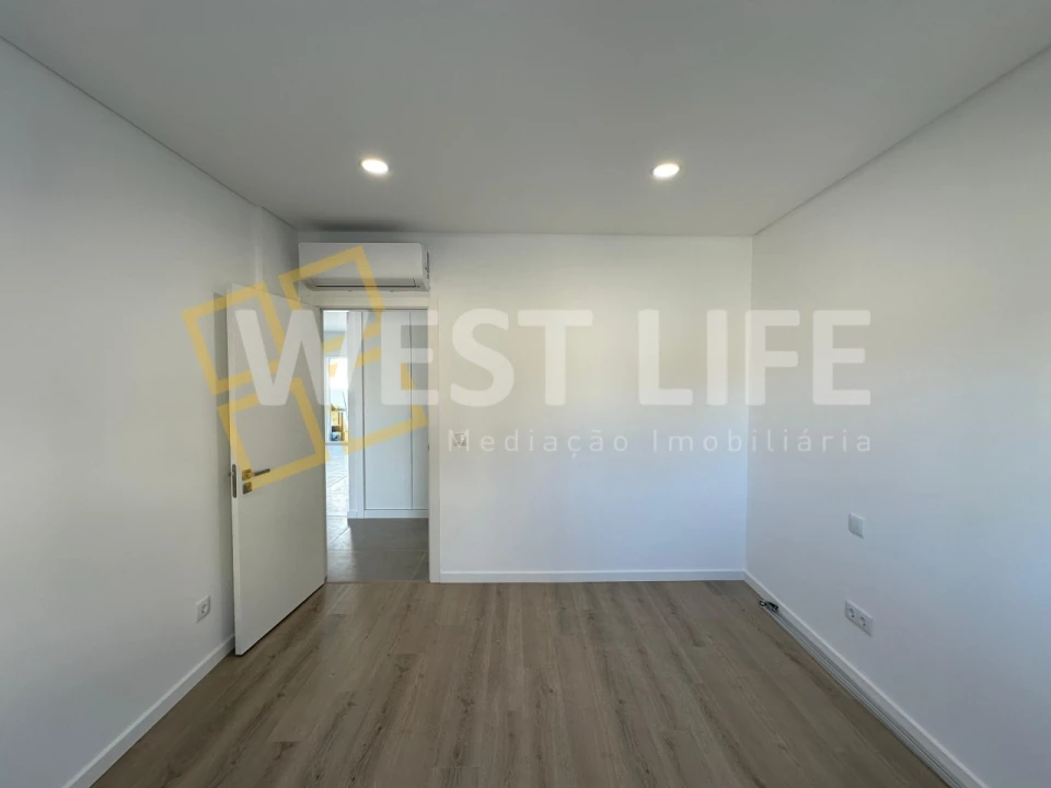 Moradia T4 para Venda em Lourinhã e Atalaia Foto 20