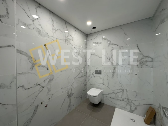 Moradia T4 para Venda em Lourinhã e Atalaia Foto 13