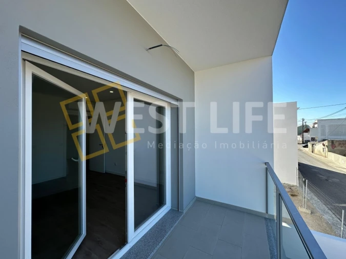 Moradia T4 para Venda em Lourinhã e Atalaia Foto 2