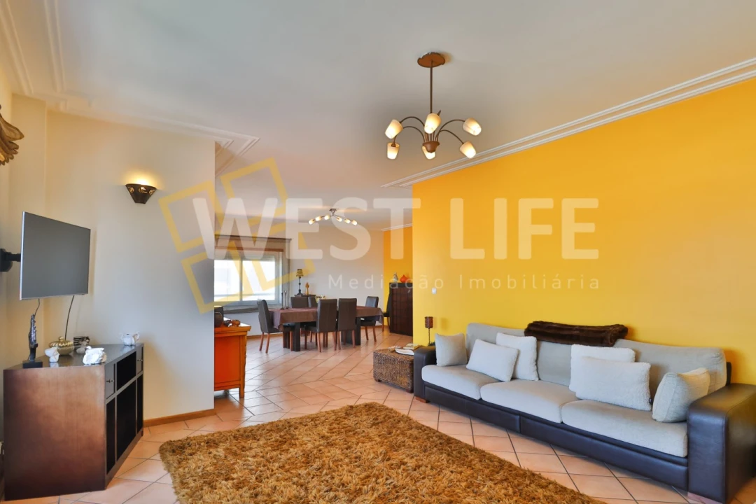 Apartamento T3 para Venda em Ericeira Foto 2