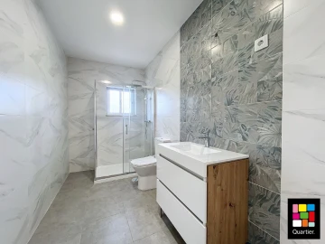 Moradia T12 para Venda em Fernao Ferro
