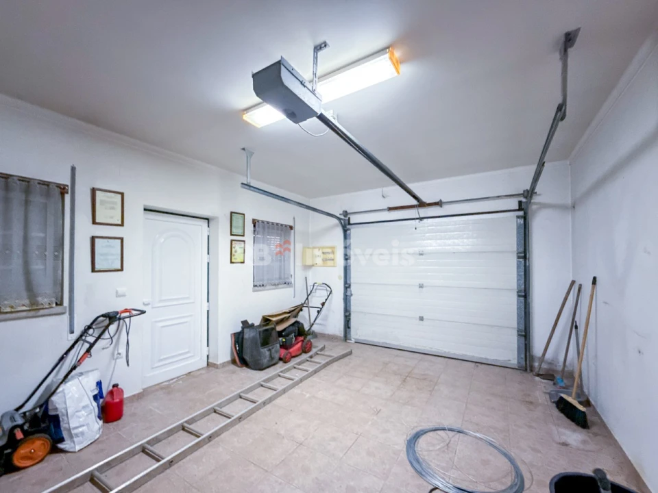 Moradia T4 para Venda em Mira de Aire Foto 14