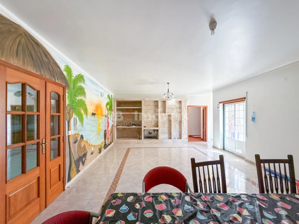 Moradia T4 para Venda em Mira de Aire Foto 5