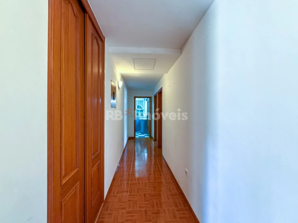 Moradia T4 para Venda em Mira de Aire Foto 38