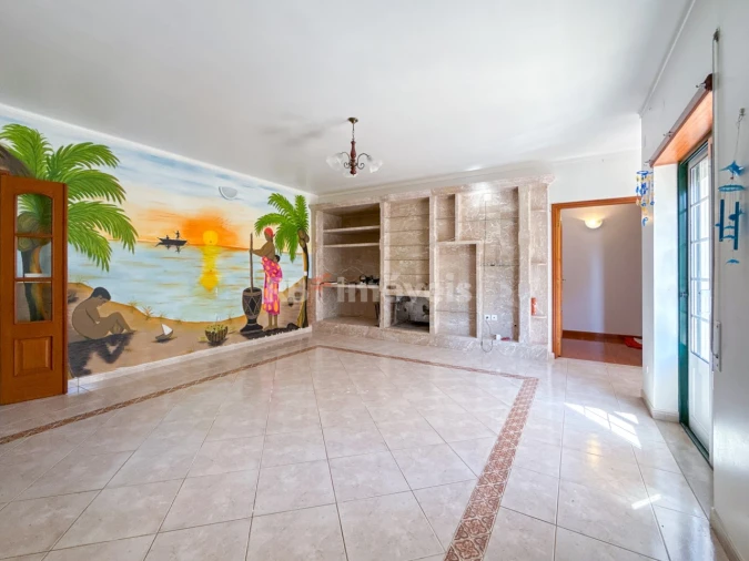 Moradia T4 para Venda em Mira de Aire Foto 4