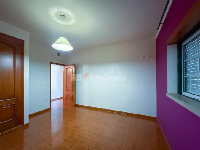 Moradia T4 para Venda em Mira de Aire Foto 35