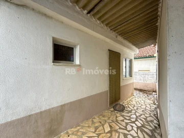 Moradia T2 para Venda em Madalena e Beselga