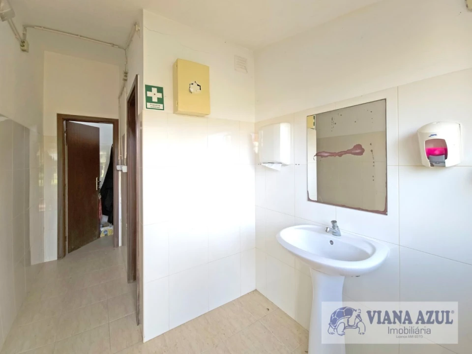 Quinta T8 para Venda em Correlhã Foto 39