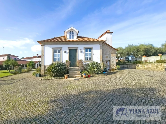 Quinta T8 para Venda em Correlhã Foto 1