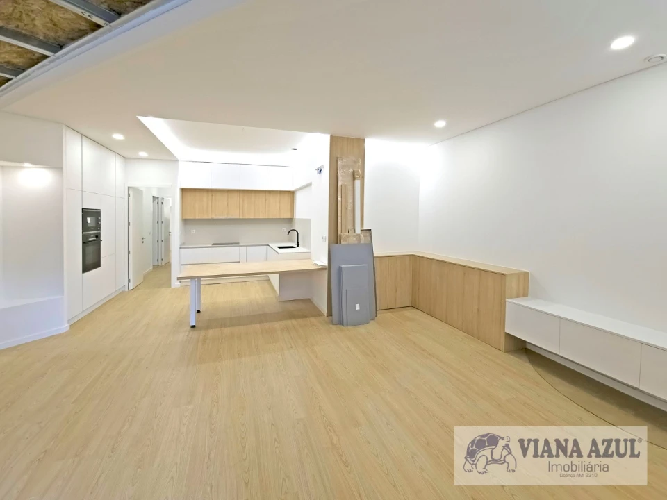 Apartamento T1 para Venda em Santa Maria Maior e Monserrate e Meadela Foto 2