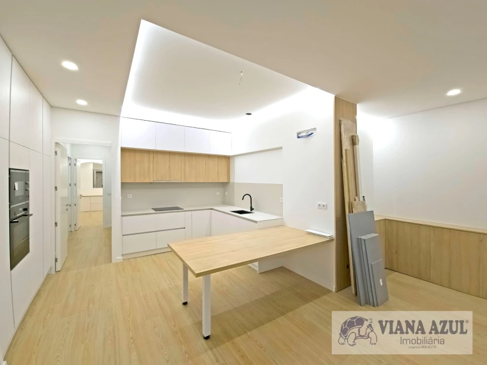 Apartamento T1 para Venda em Santa Maria Maior e Monserrate e Meadela Foto 3