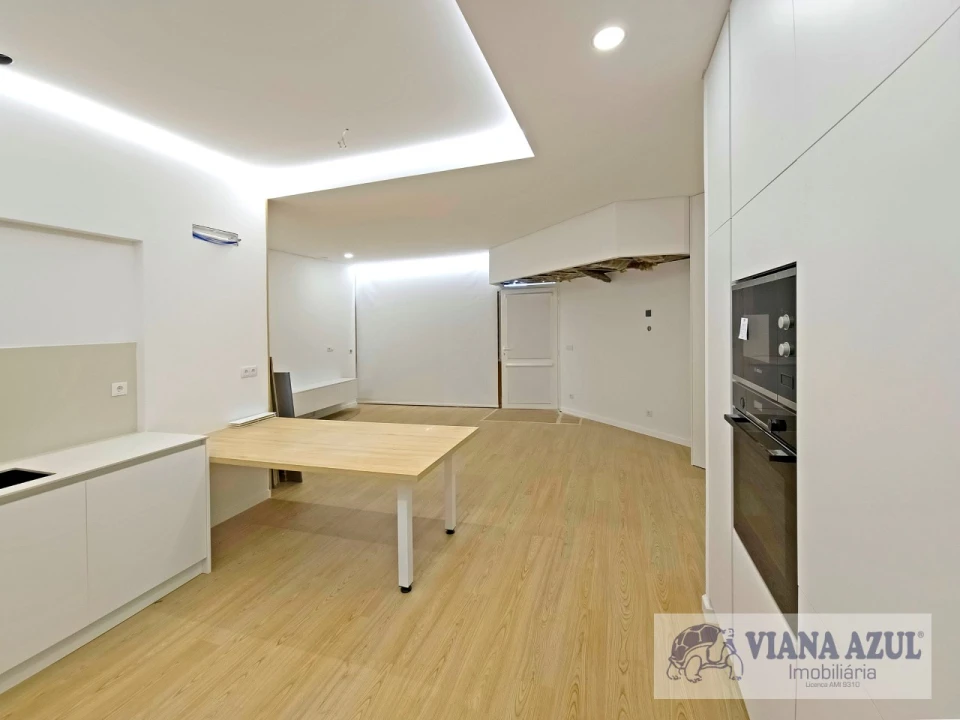 Apartamento T1 para Venda em Santa Maria Maior e Monserrate e Meadela Foto 4